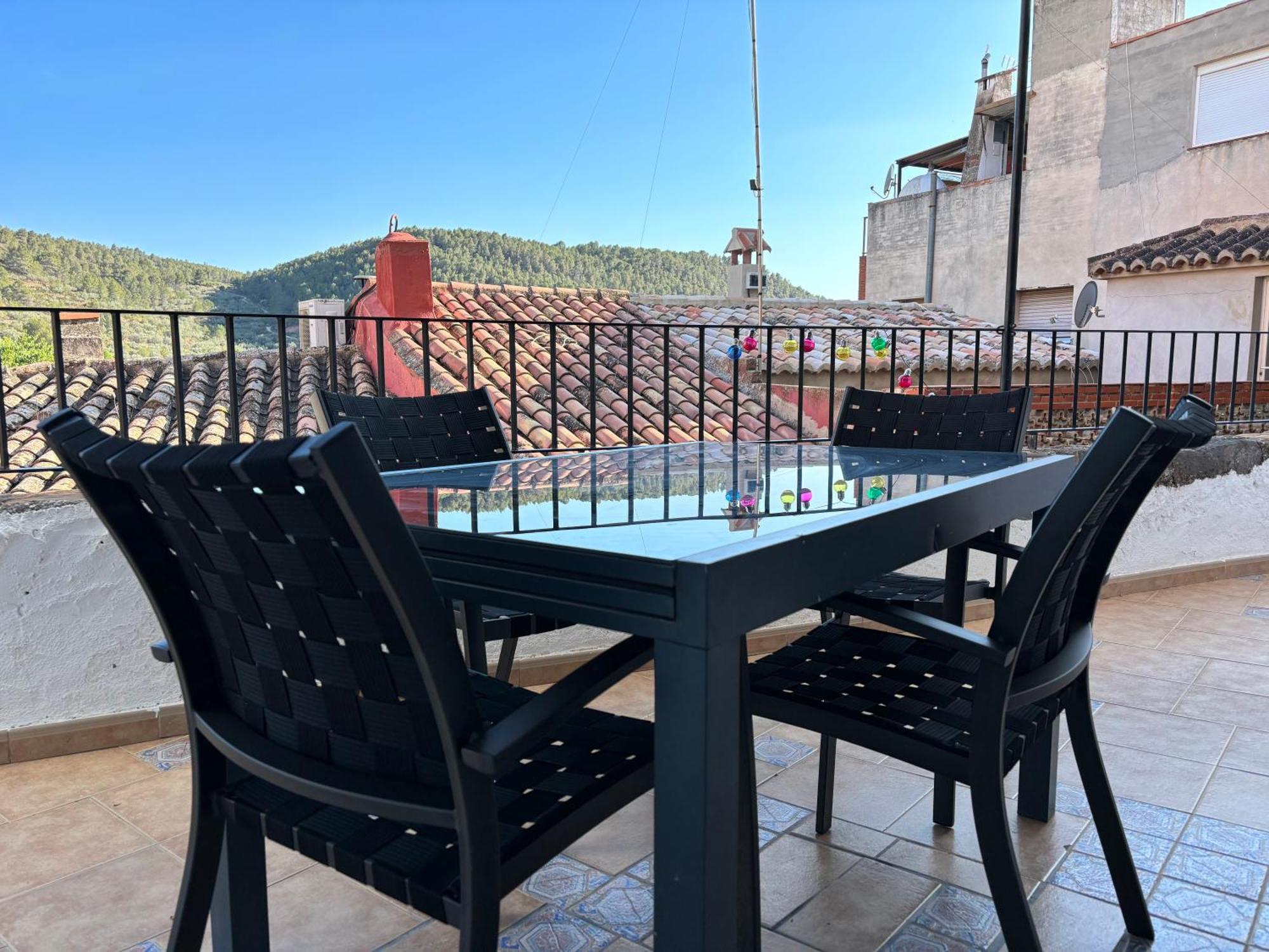 Piso En Vall De Almonacid Con Vistas, Aire Acondicionado, Wifi Y Smart Tv Zewnętrze zdjęcie