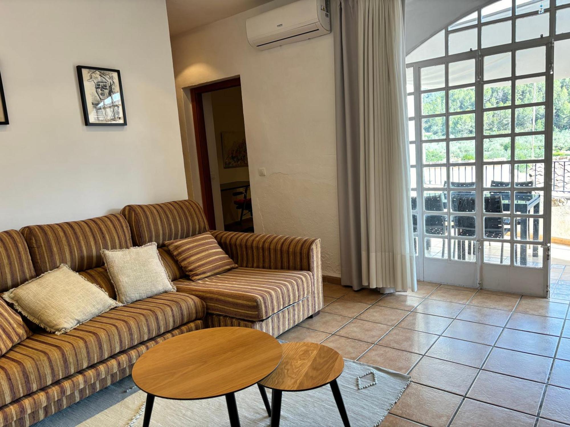 Piso En Vall De Almonacid Con Vistas, Aire Acondicionado, Wifi Y Smart Tv Zewnętrze zdjęcie